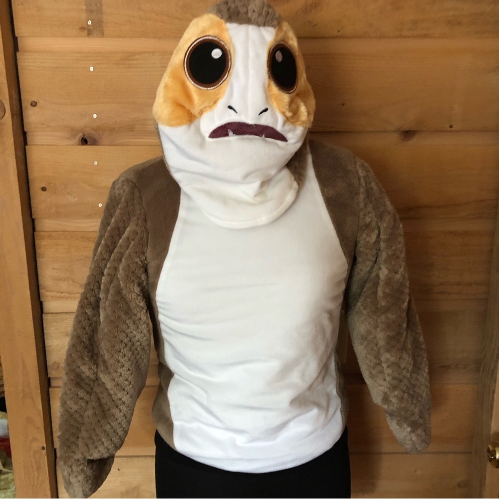 Kids size 4/6 Star Wars Porg 2 pc head + body . Lined and filled costume
